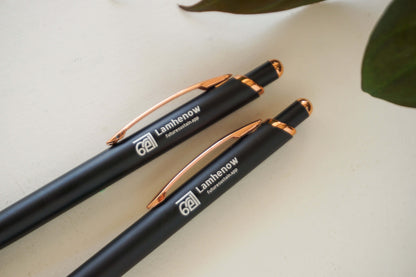 Affordable metal pens and refillable notepad set